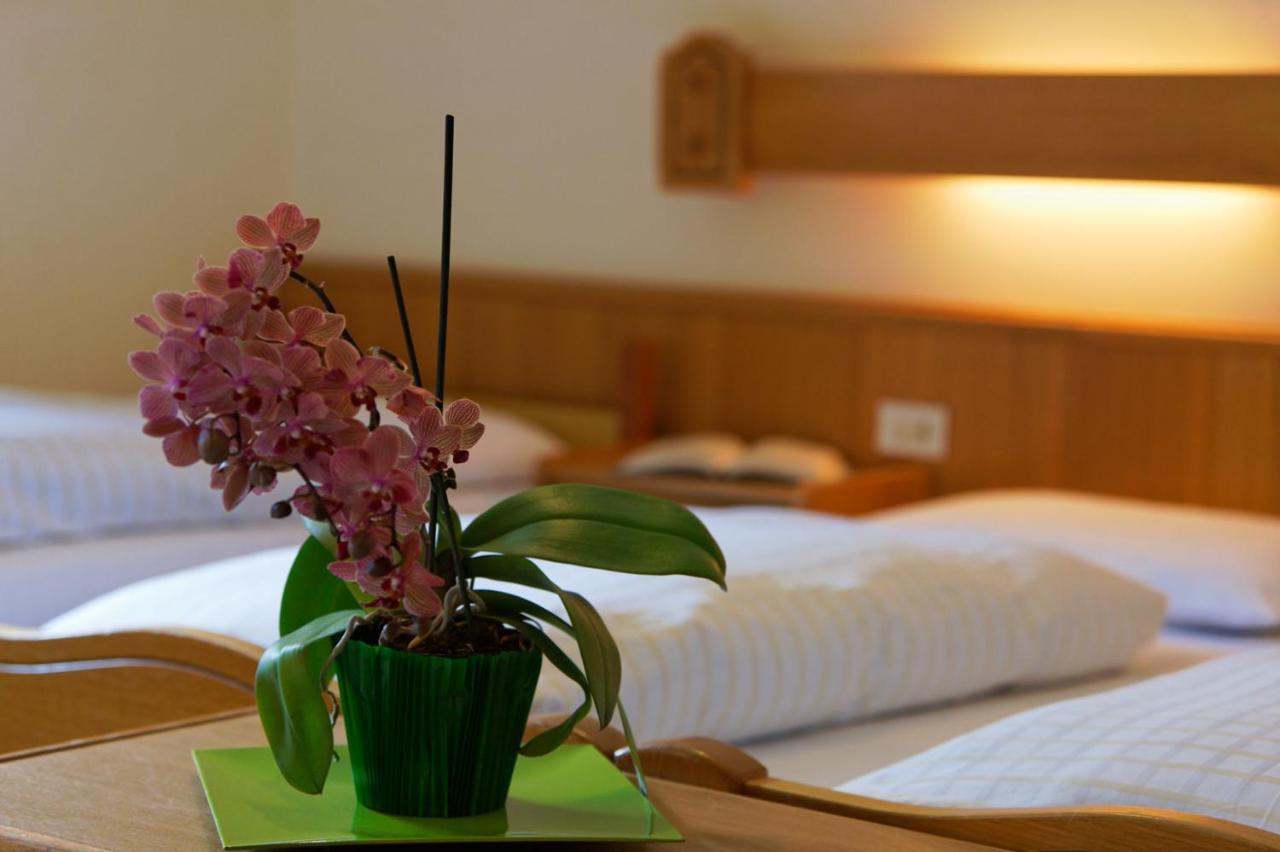 Hotel Genziana Arabba Bagian luar foto