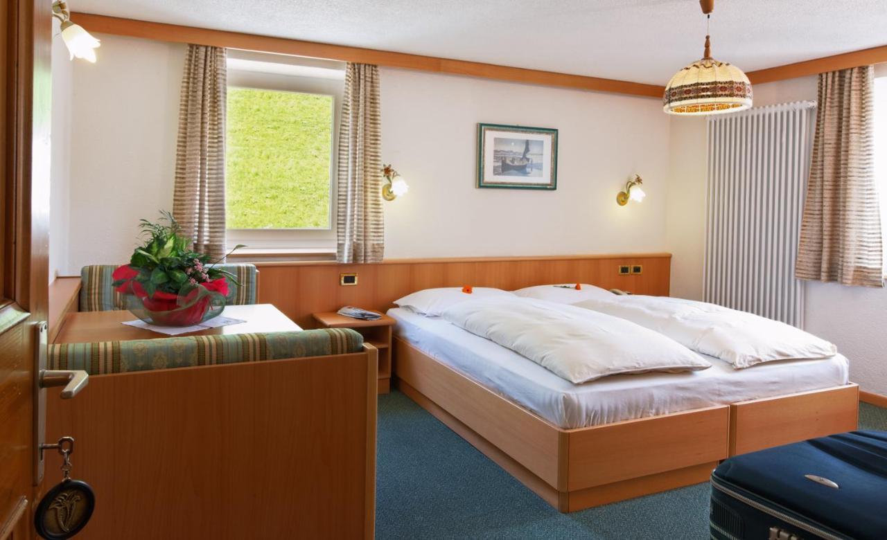 Hotel Genziana Arabba Bagian luar foto