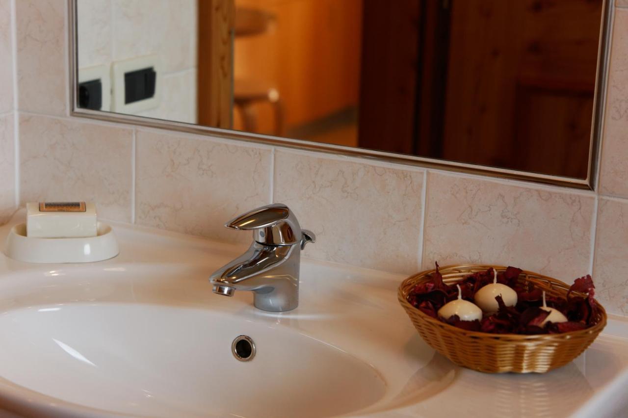Hotel Genziana Arabba Bagian luar foto