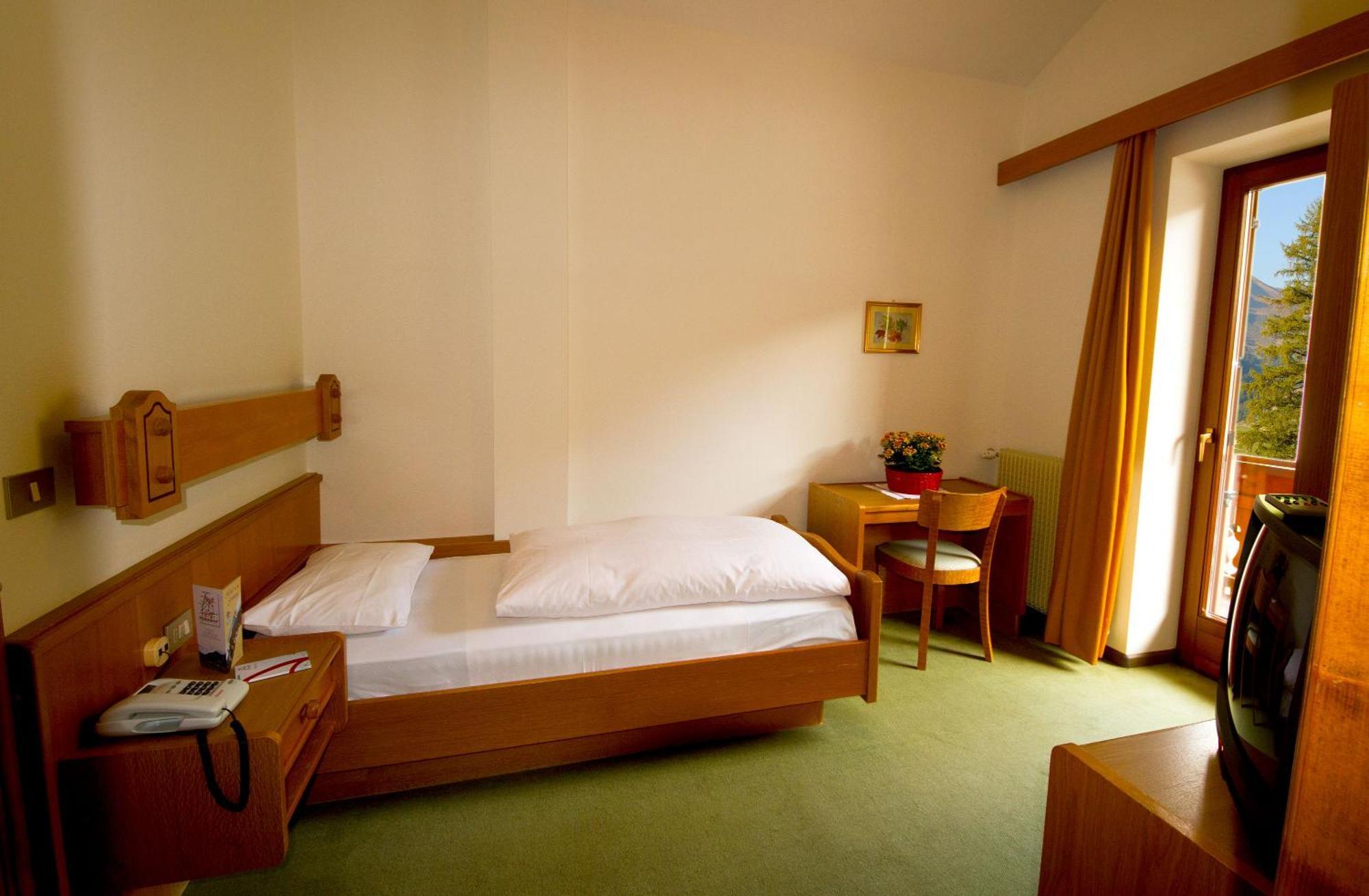 Hotel Genziana Arabba Bagian luar foto