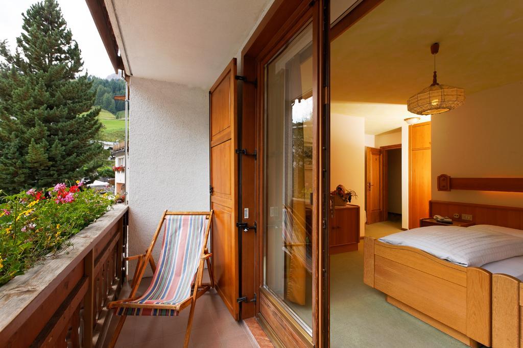 Hotel Genziana Arabba Bagian luar foto